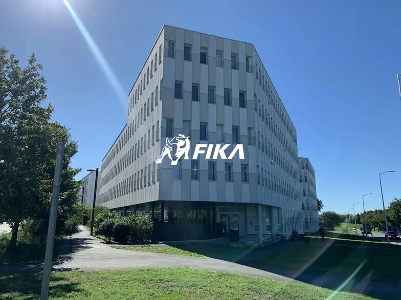 Office in Balma for lease - Building Photo - Image 1 of 8