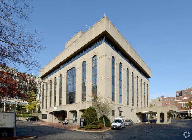 174 Union St, New Bedford, MA for sale - Primary Photo - Image 1 of 1