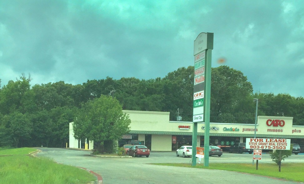 1395 E Tyler St, Athens, TX for sale - Building Photo - Image 1 of 1