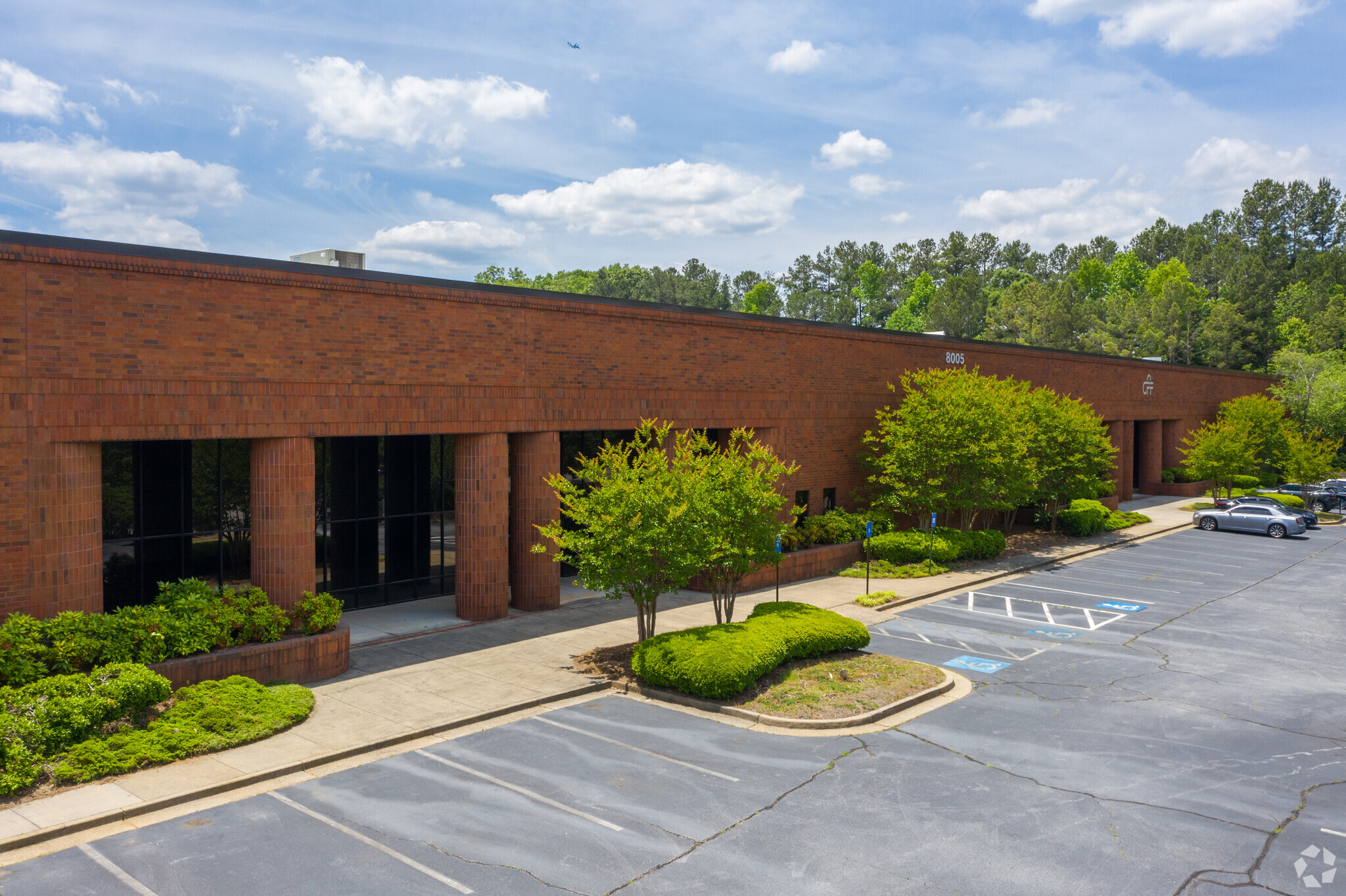 8005 Second Flags Dr, Austell, GA for lease Building Photo- Image 1 of 6