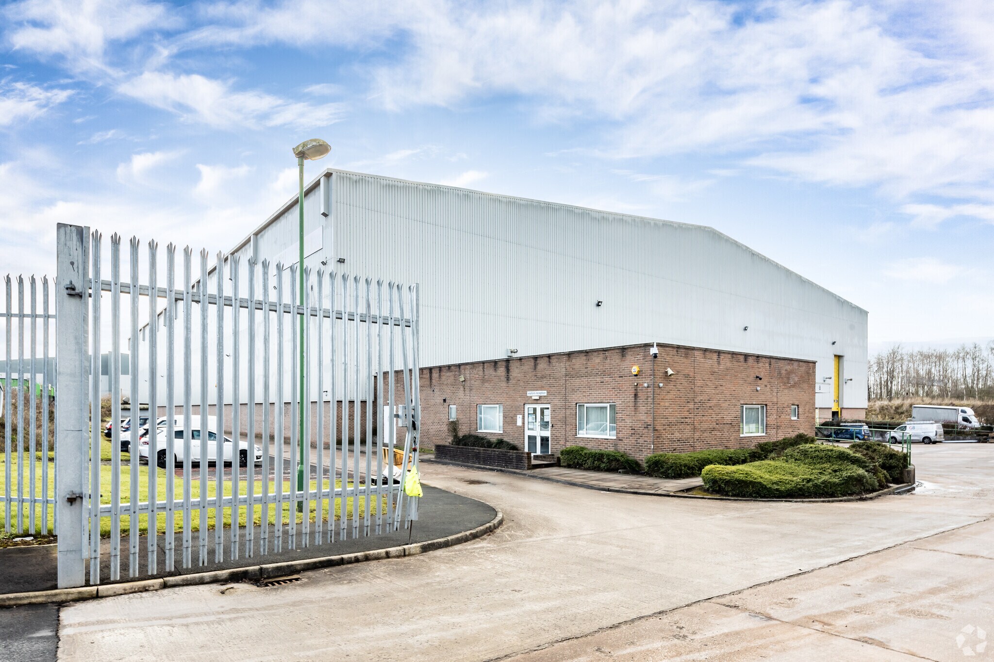 Visku 24, Crewe for sale Primary Photo- Image 1 of 1