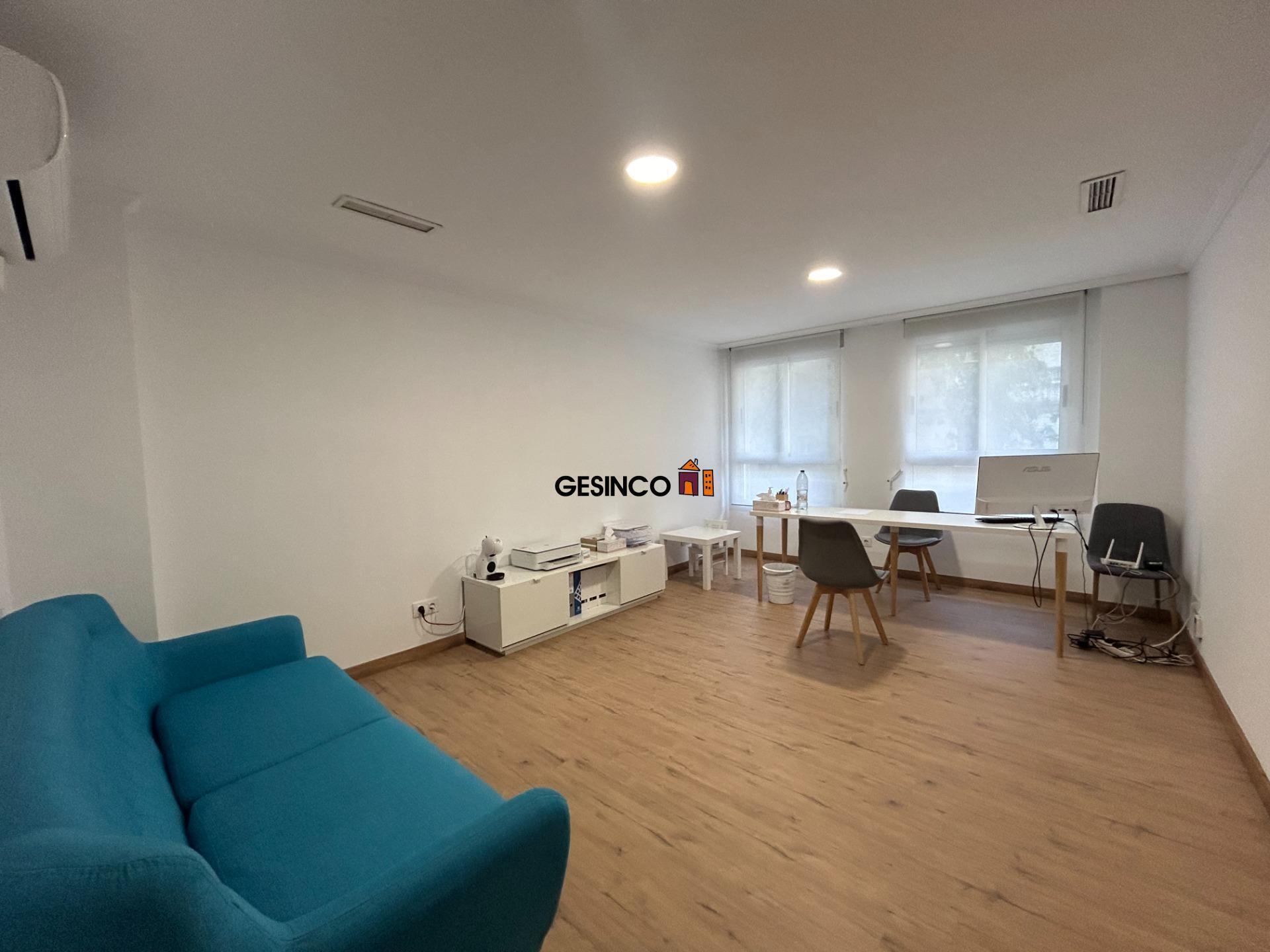 Office in Xàtiva, Valencia for lease Building Photo- Image 1 of 7