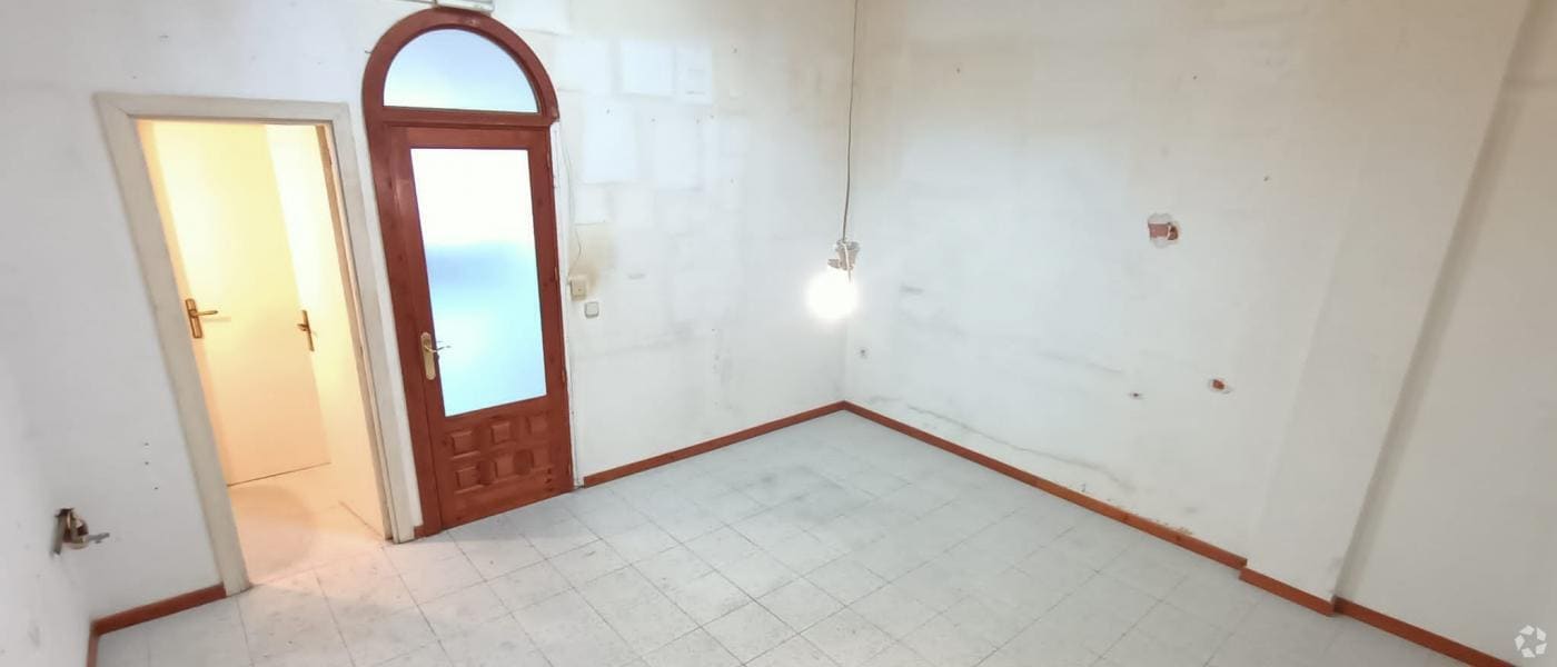 Retail in Guadalajara, Guadalajara for lease Interior Photo- Image 1 of 6