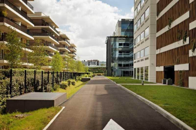 35 Avenue Louis Bréguet, Vélizy-Villacoublay for lease - Building Photo - Image 3 of 5