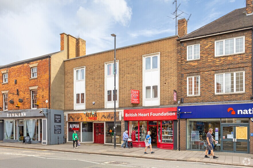 21-21A High St, Grantham for sale - Primary Photo - Image 1 of 1