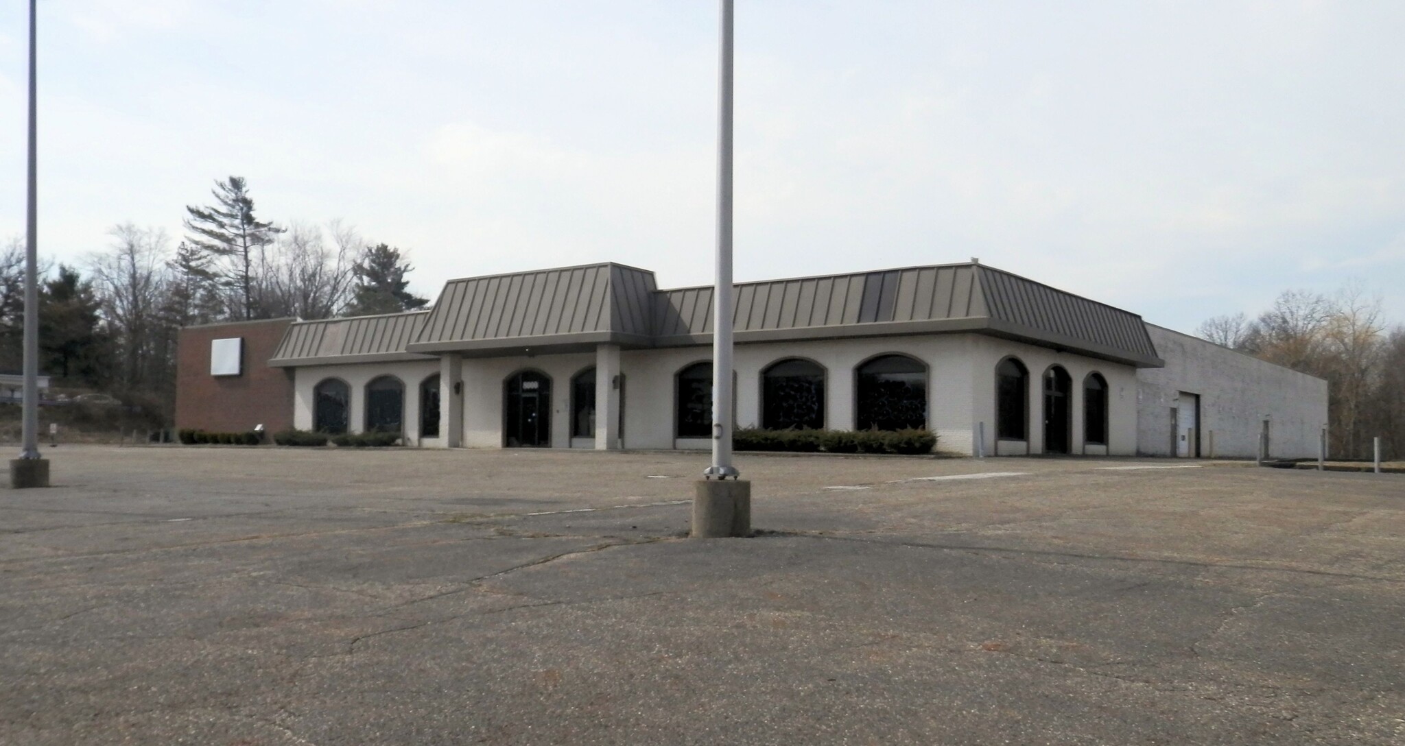 Retail in Broadview Heights, OH for sale Building Photo- Image 1 of 1