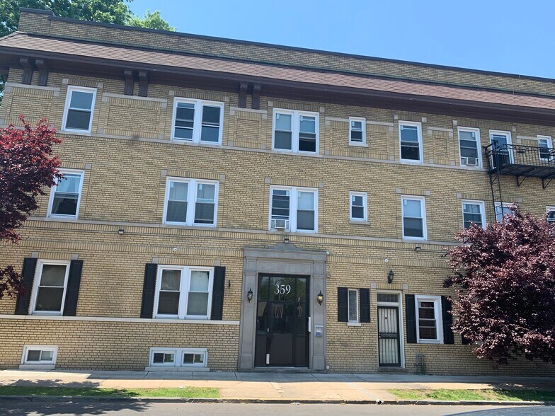 359 N Maple Ave, East Orange, NJ for sale - Building Photo - Image 1 of 1