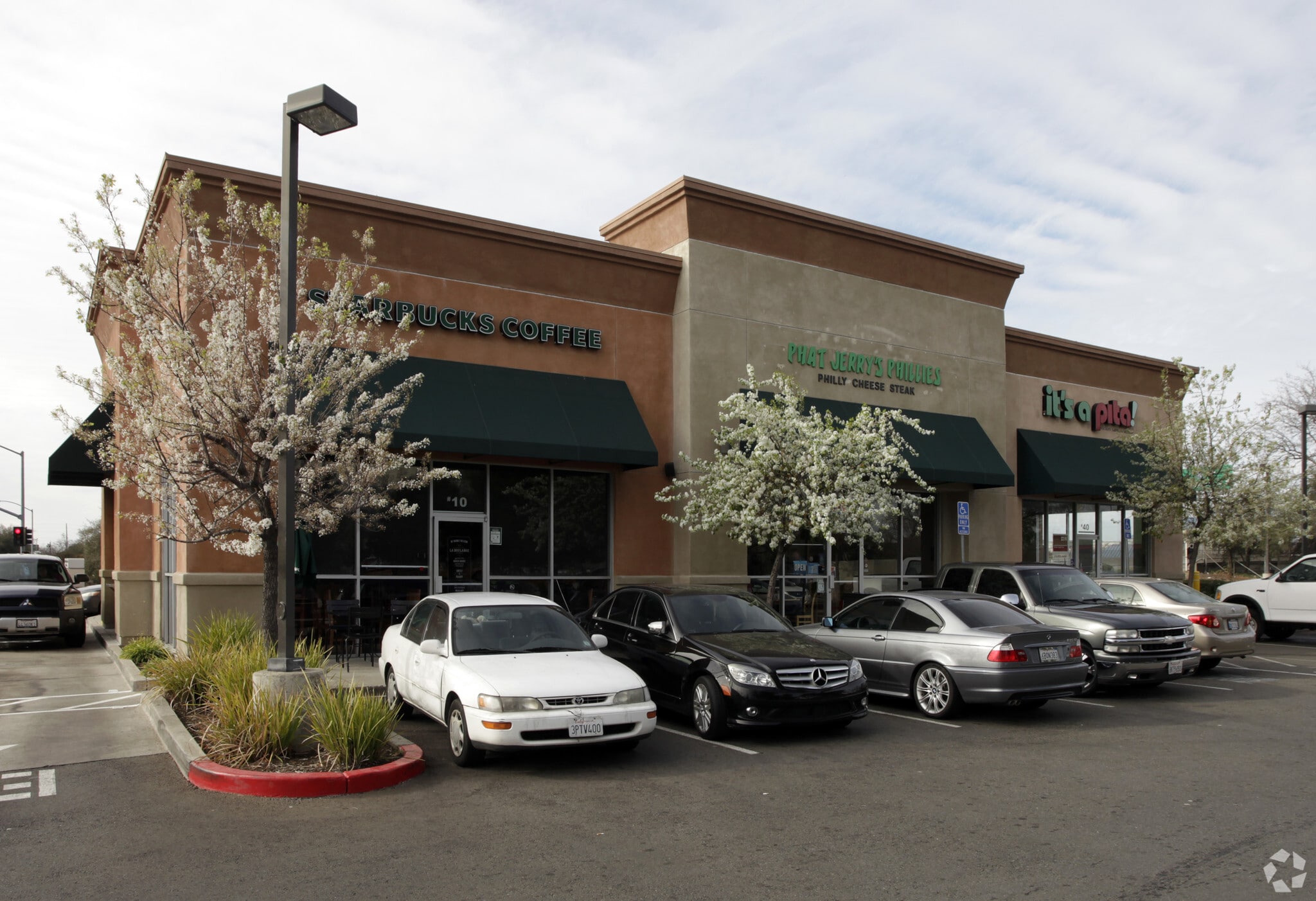 4332 Watt Ave, North Highlands, CA for lease Primary Photo- Image 1 of 34