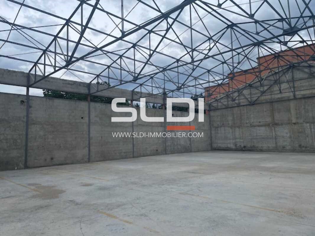 Route Du Mas-Rillier, Rillieux-la-Pape for lease Construction Photo- Image 1 of 1