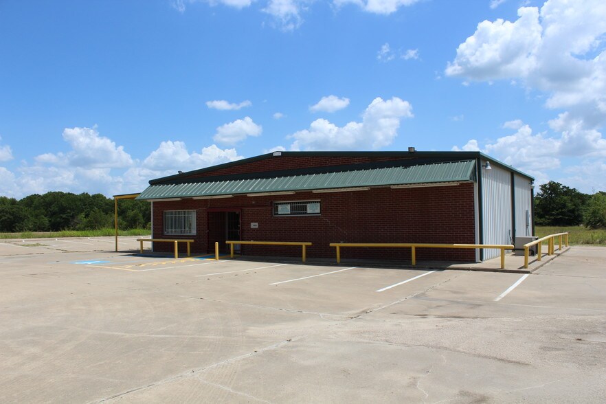 1469 E Hwy 276, West Tawakoni, TX 75474
