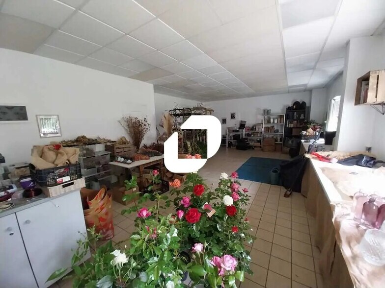 Office in Cormeilles-en-Vexin for lease - Interior Photo - Image 3 of 15