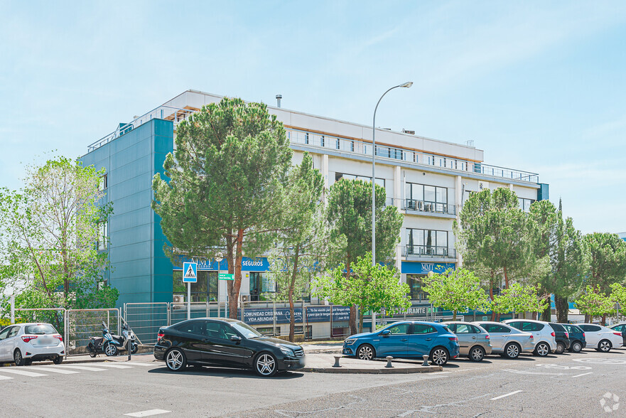 Avenida Doctor Severo Ochoa, 31, Alcobendas, Madrid for lease - Primary Photo - Image 1 of 3