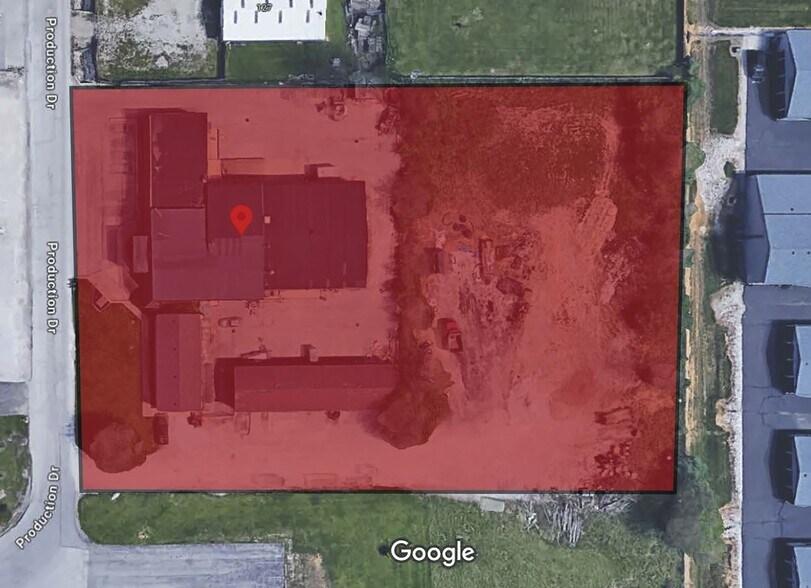 137 S Production Dr, Avon, IN 46123 3 Bldgs1 Flex, 2 Warehouses16,842 SF Total