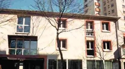 Office in Orléans for lease - Building Photo - Image 1 of 17