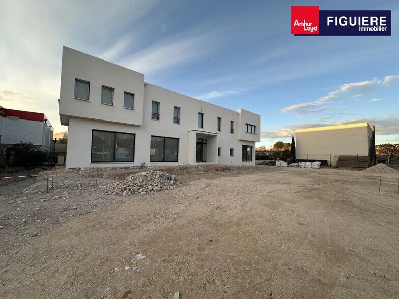 4 Rue François Dumouriez Du Périer, Vitrolles for lease - Building Photo - Image 3 of 10