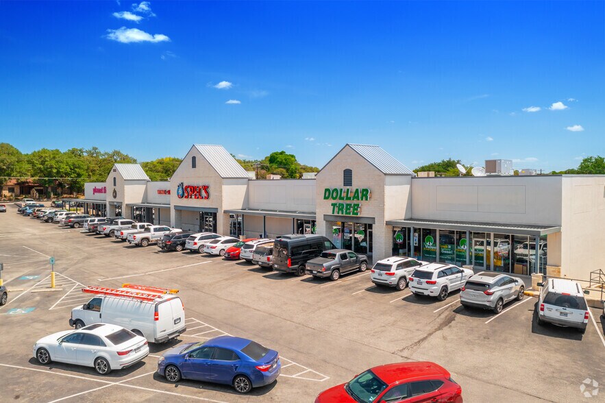 1351-1369 S Main St, Boerne, TX for sale - Primary Photo - Image 1 of 1