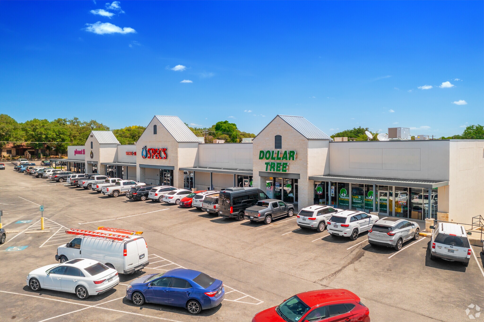 1351-1369 S Main St, Boerne, TX for sale Primary Photo- Image 1 of 1