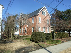 137 E Locust St, Oxford, PA for lease Building Photo- Image 1 of 6