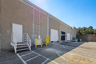 2111 Braker Ln, Austin, TX for lease Interior Photo- Image 2 of 27