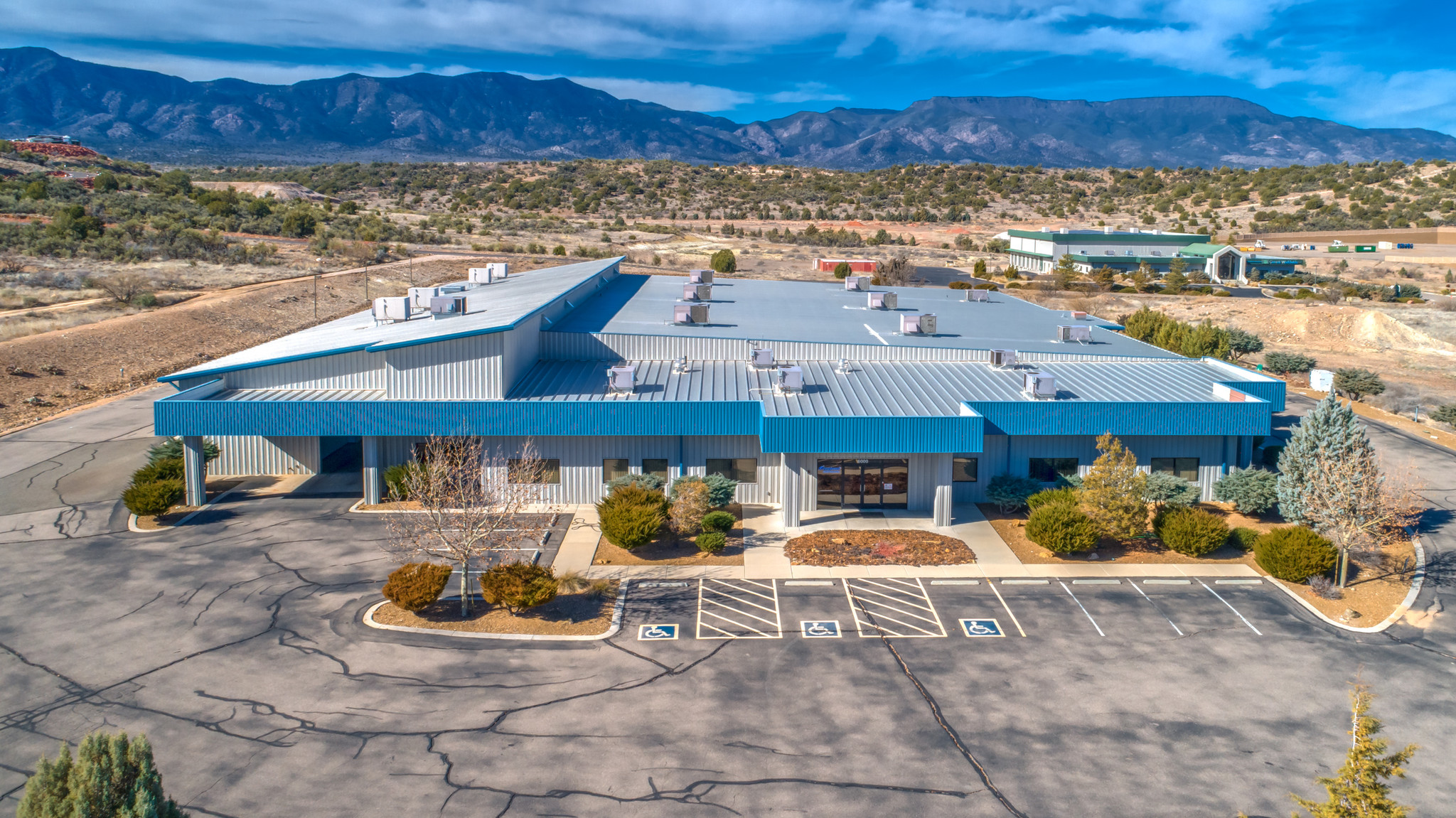 6000 E Coury Dr, Cottonwood, AZ for lease Building Photo- Image 1 of 22