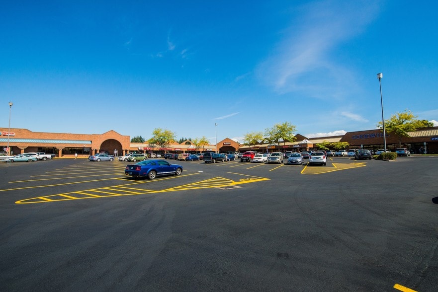 15-85 Division Ave, Eugene, OR for lease - Building Photo - Image 2 of 5