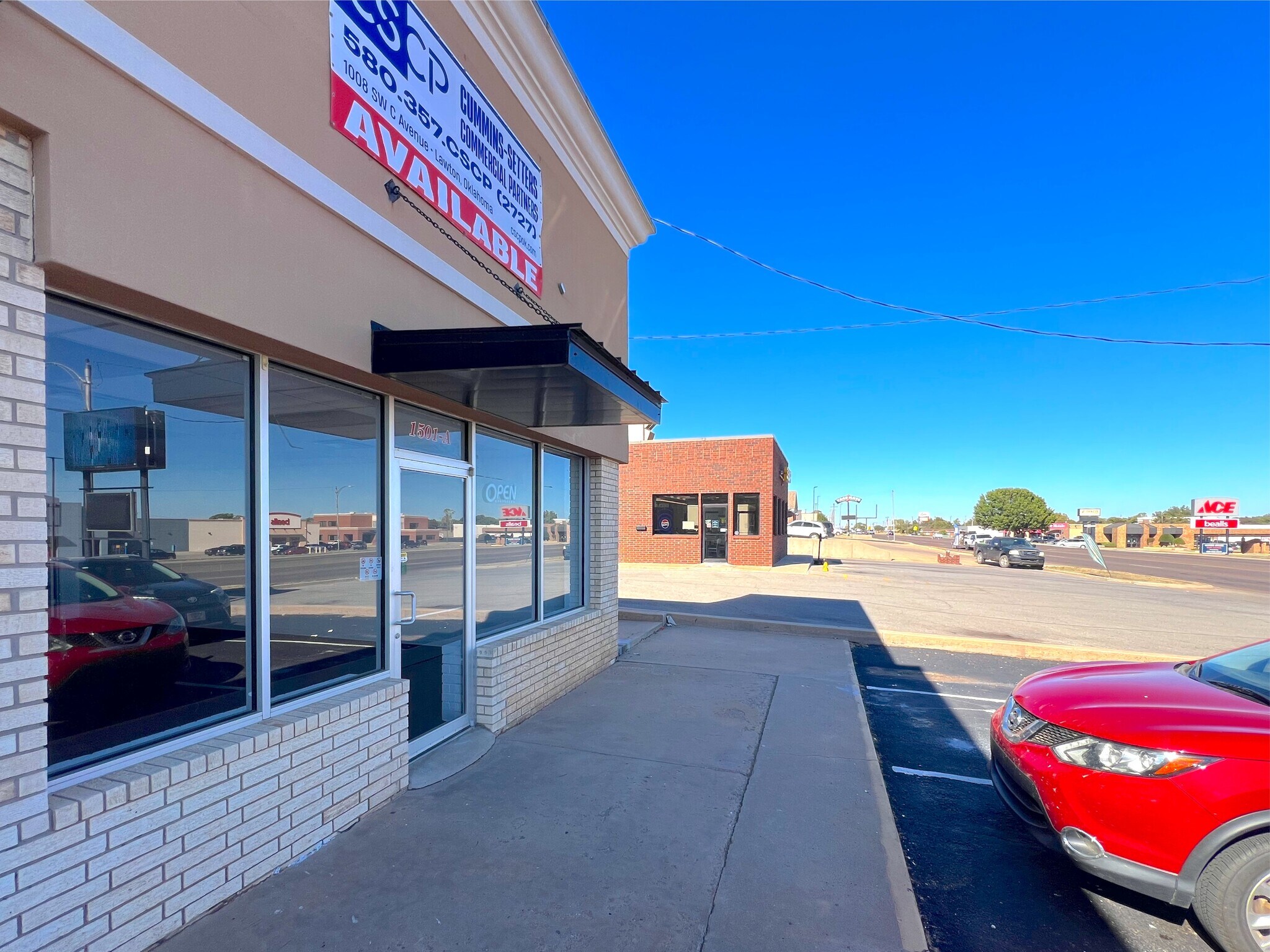 1419-1501 N Main St, Altus, OK for lease Interior Photo- Image 1 of 7