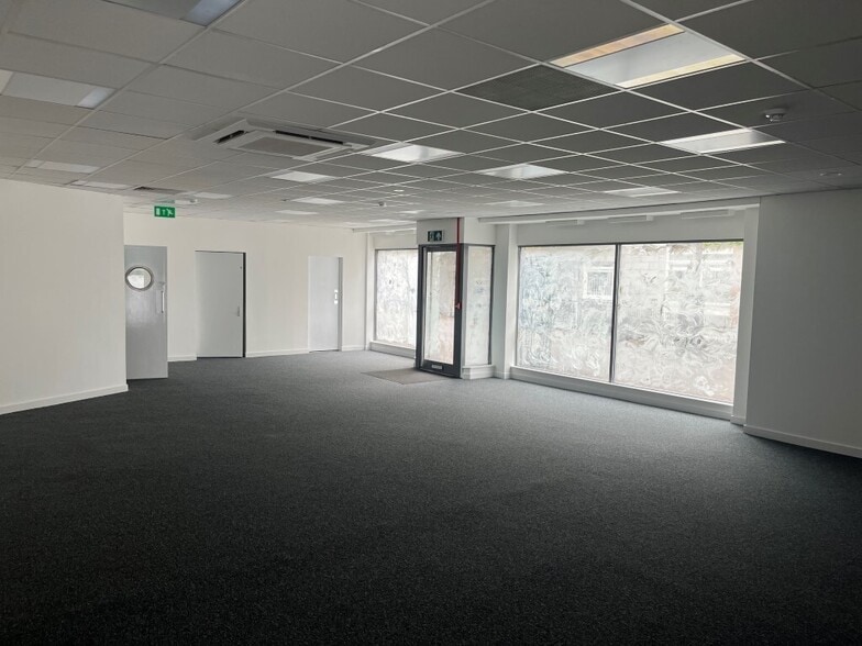 36-38 High St, Leven for lease - Building Photo - Image 3 of 3