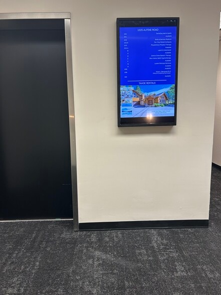 1225 Alpine Rd, Walnut Creek, CA for lease - Building Photo - Image 2 of 6