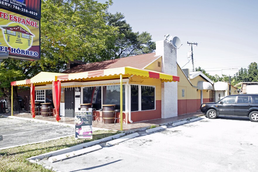 5779 SW 8th St, West Miami, FL for sale - Primary Photo - Image 1 of 35