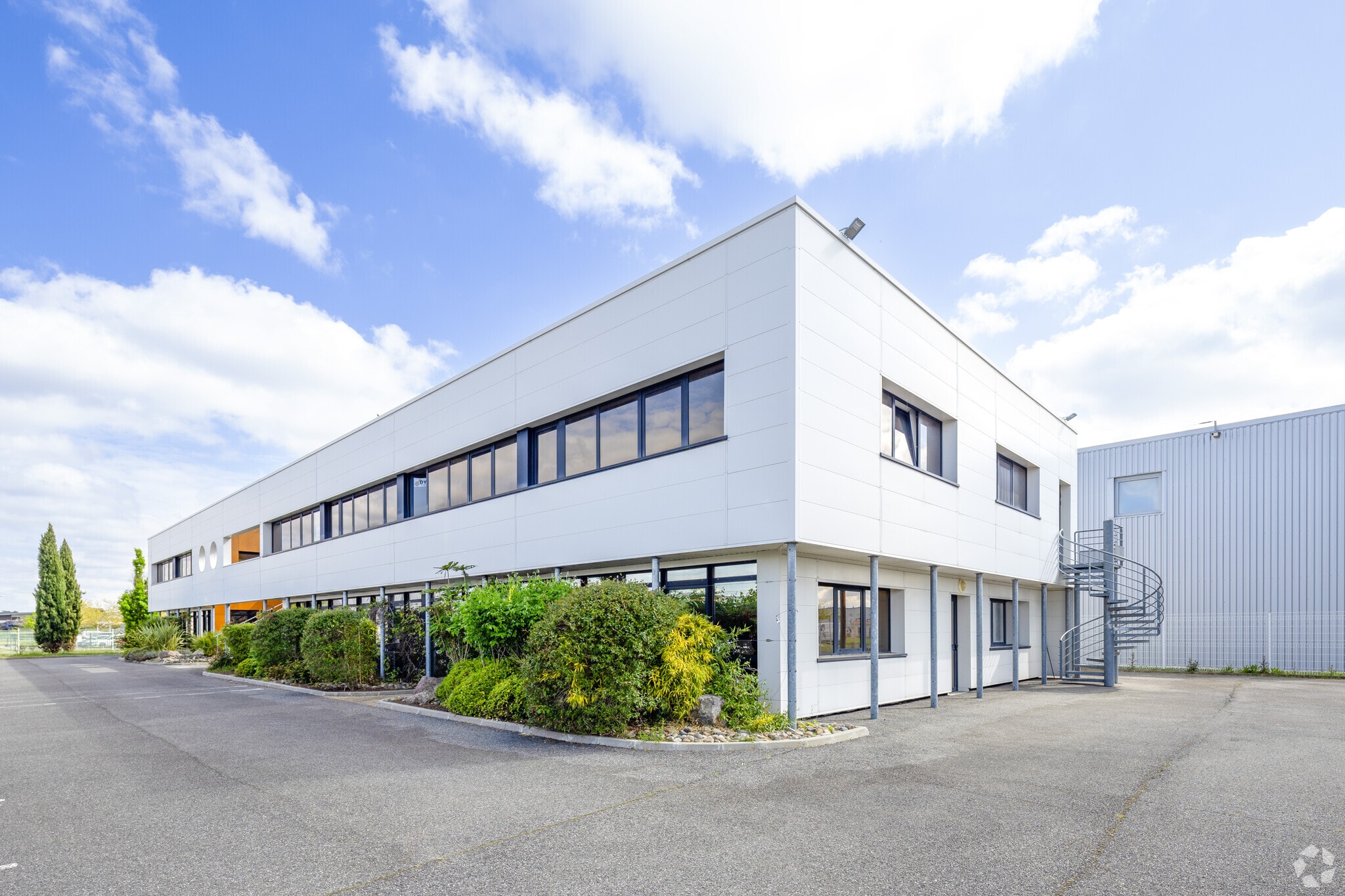 10 Allée Aristide Maillol, Colomiers for lease Primary Photo- Image 1 of 5