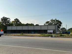 18491 Highway 105, Cleveland, TX for lease Building Photo- Image 1 of 4