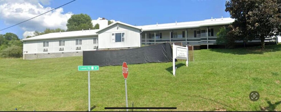 41 Watkins Dr, Grafton, WV for lease - Building Photo - Image 1 of 41