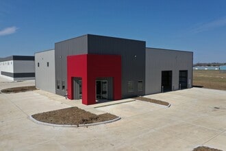 1613 N Main St, Pearland, TX for sale Building Photo- Image 1 of 1