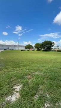 NW 138th St, Hialeah, FL for lease - Commercial Listing Video - Image 2 of 5