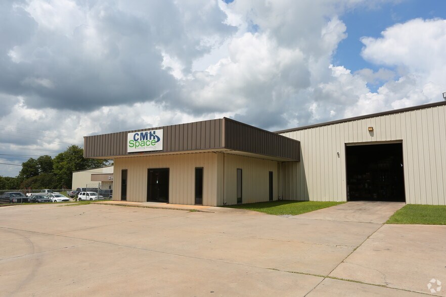 4577 Broadway, Macon, GA for sale - Building Photo - Image 1 of 1