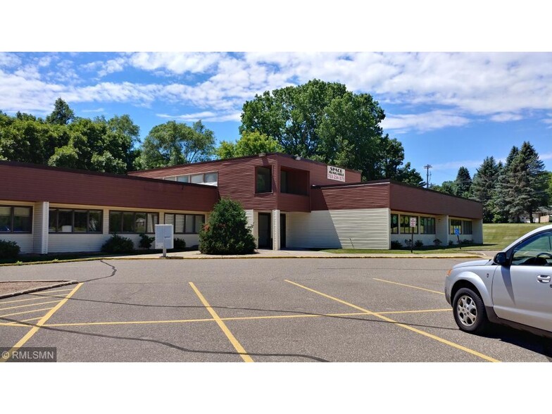 5972 Cahill Ave, Inver Grove Heights, MN for lease - Building Photo - Image 1 of 7