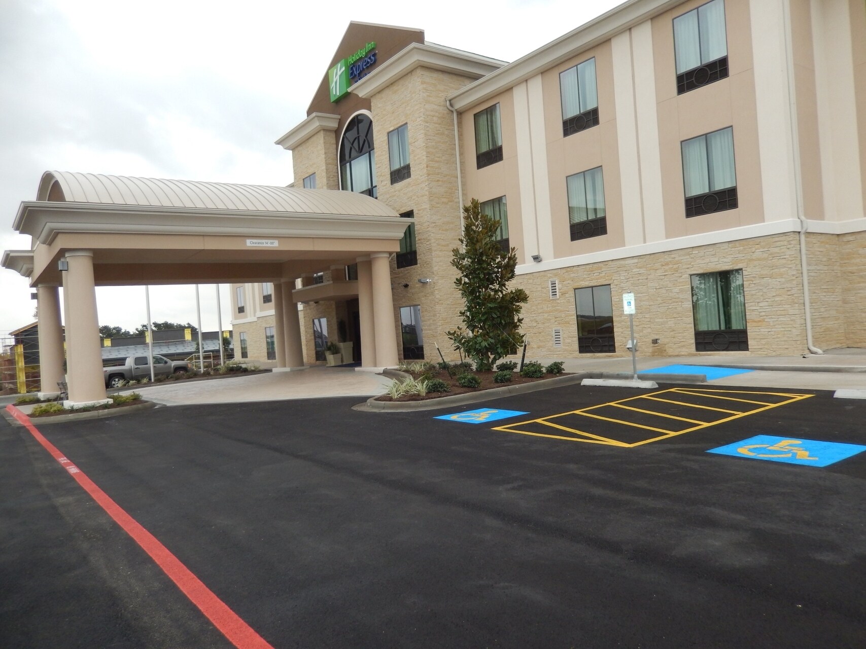 200 Heinrich St, Schulenburg, TX for sale Primary Photo- Image 1 of 1