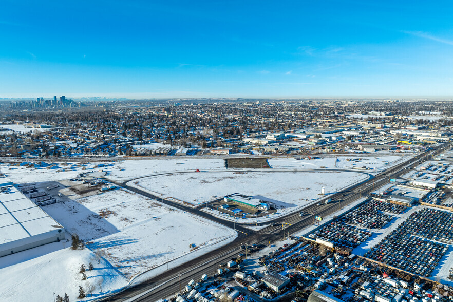 2601 52nd St SE, Calgary, AB for sale - Aerial - Image 2 of 11