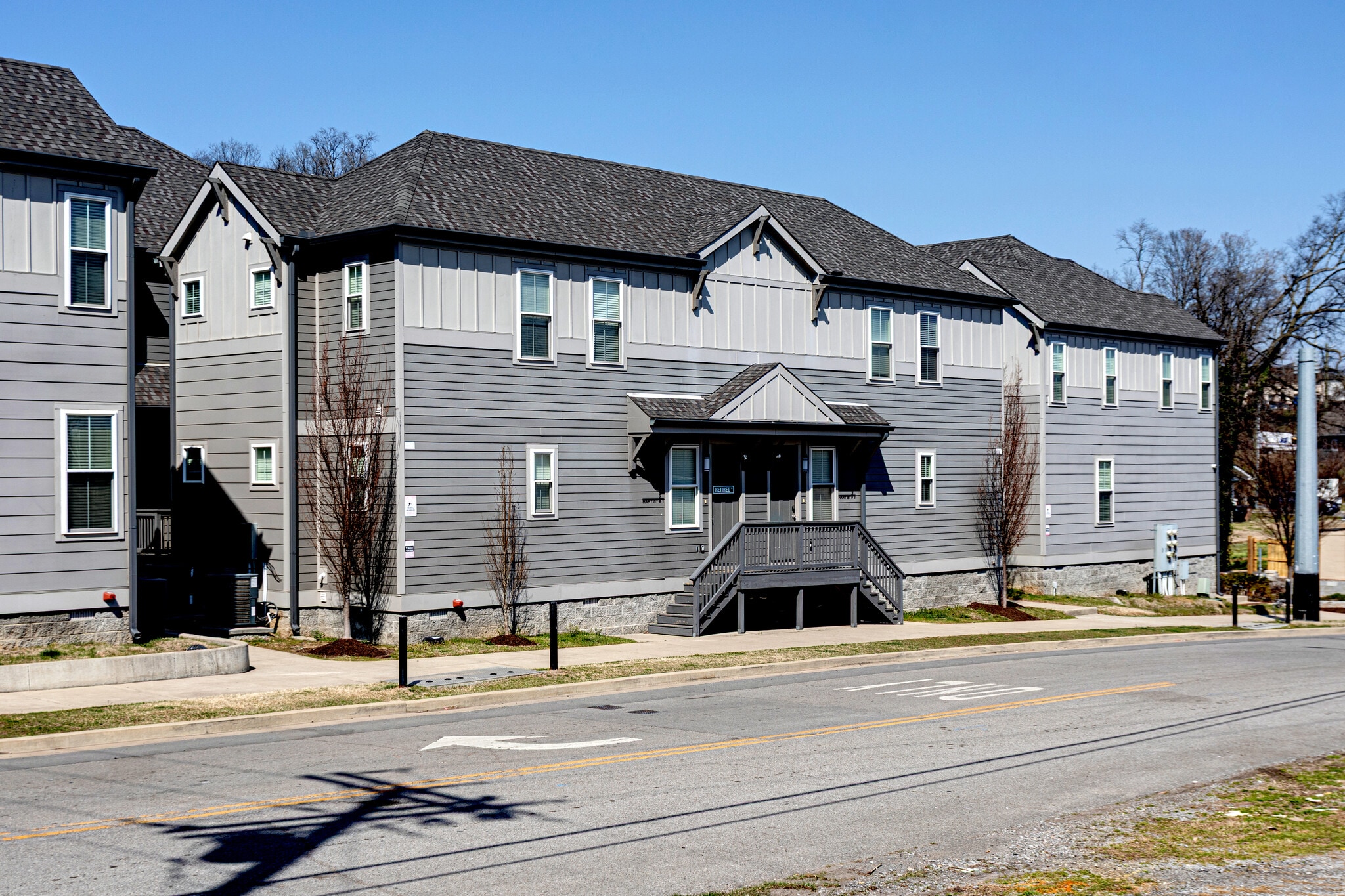 1270 2nd Ave S, Nashville, TN for sale Primary Photo- Image 1 of 8