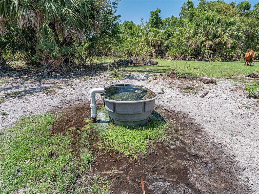 10995 Roseland, Sebastian, FL 32958 Riverfront 40+/ Acres