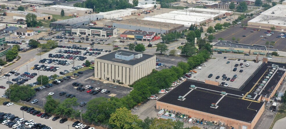 36100 Euclid Ave, Willoughby, OH for sale - Primary Photo - Image 1 of 1