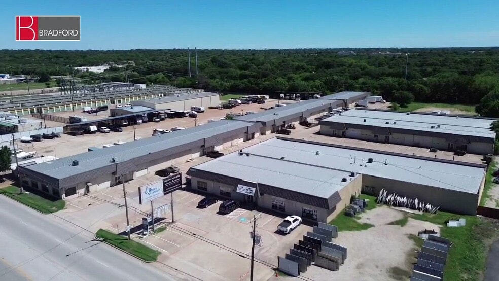 2800 W Division St, Arlington, TX for lease - Commercial Listing Video - Image 2 of 5