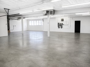551 Arden Ave, Glendale, CA for lease Interior Photo- Image 2 of 4