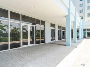 8175 NW 107th Ave, Doral, FL for lease Interior Photo- Image 2 of 6