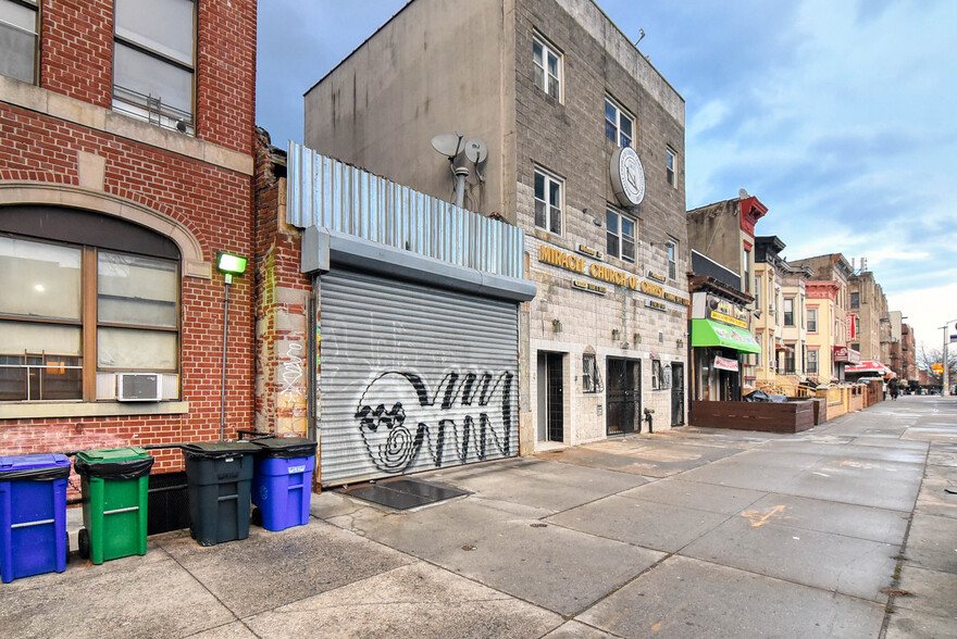 1485 St Johns Pl, Brooklyn, NY for sale - Building Photo - Image 3 of 6