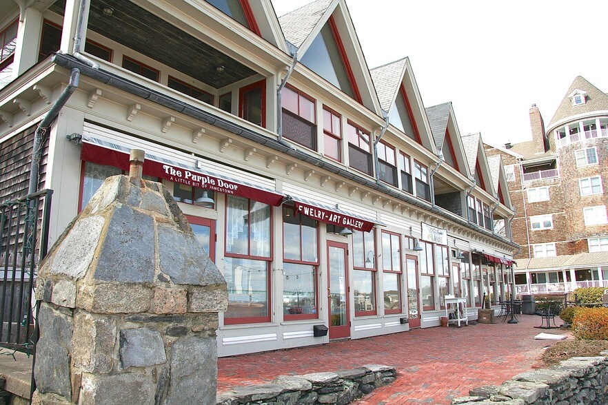 47 Conanicus Ave, Jamestown, RI 02835