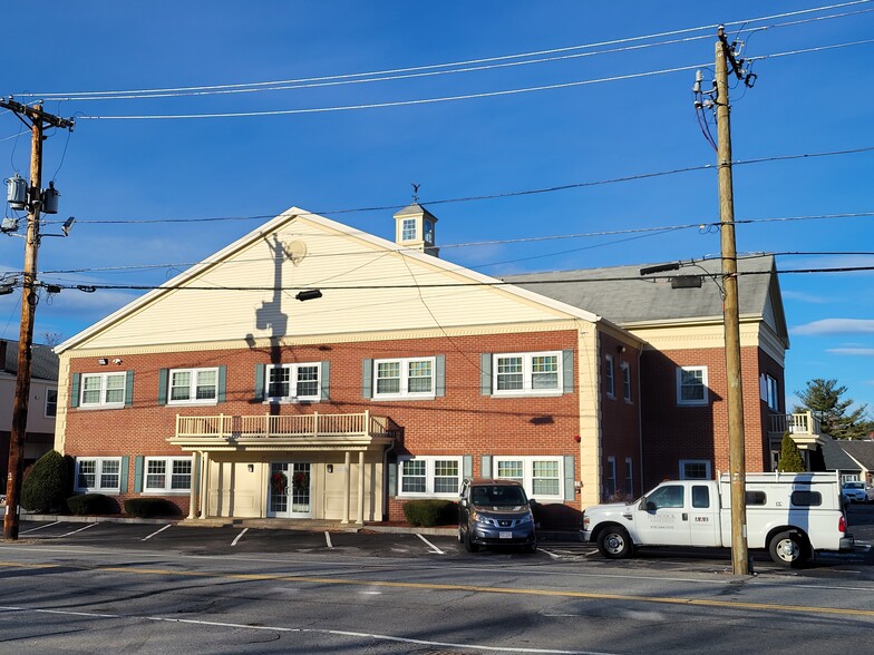 34 Chelmsford St, Chelmsford, MA for lease - Building Photo - Image 3 of 3