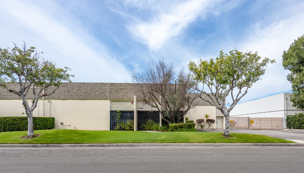 20807 Belshaw Ave, Carson, CA for sale - Building Photo - Image 3 of 5