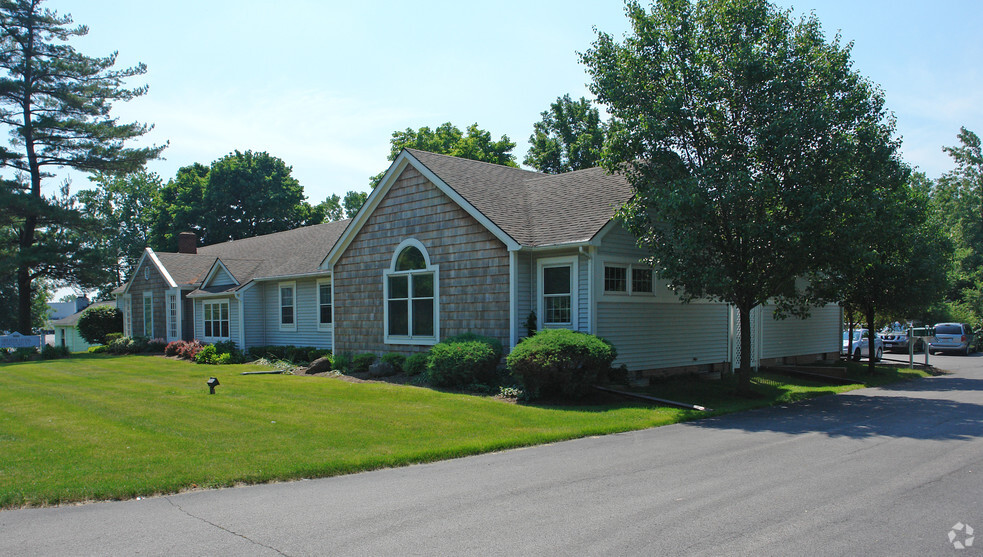 3033 Brighton Henrietta Town L Rd, Rochester, NY for sale - Primary Photo - Image 1 of 1