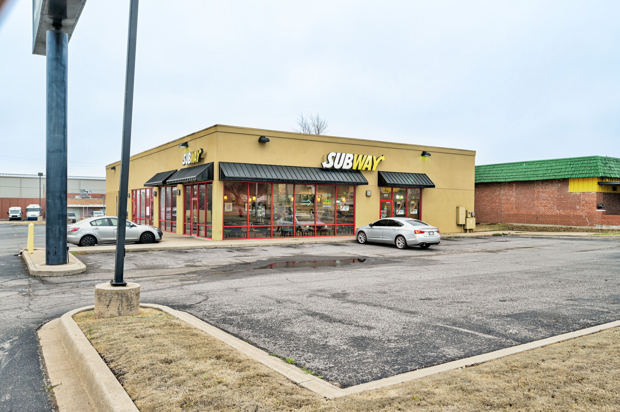 4375 SE 29th St, Del City, OK for lease Building Photo- Image 1 of 16